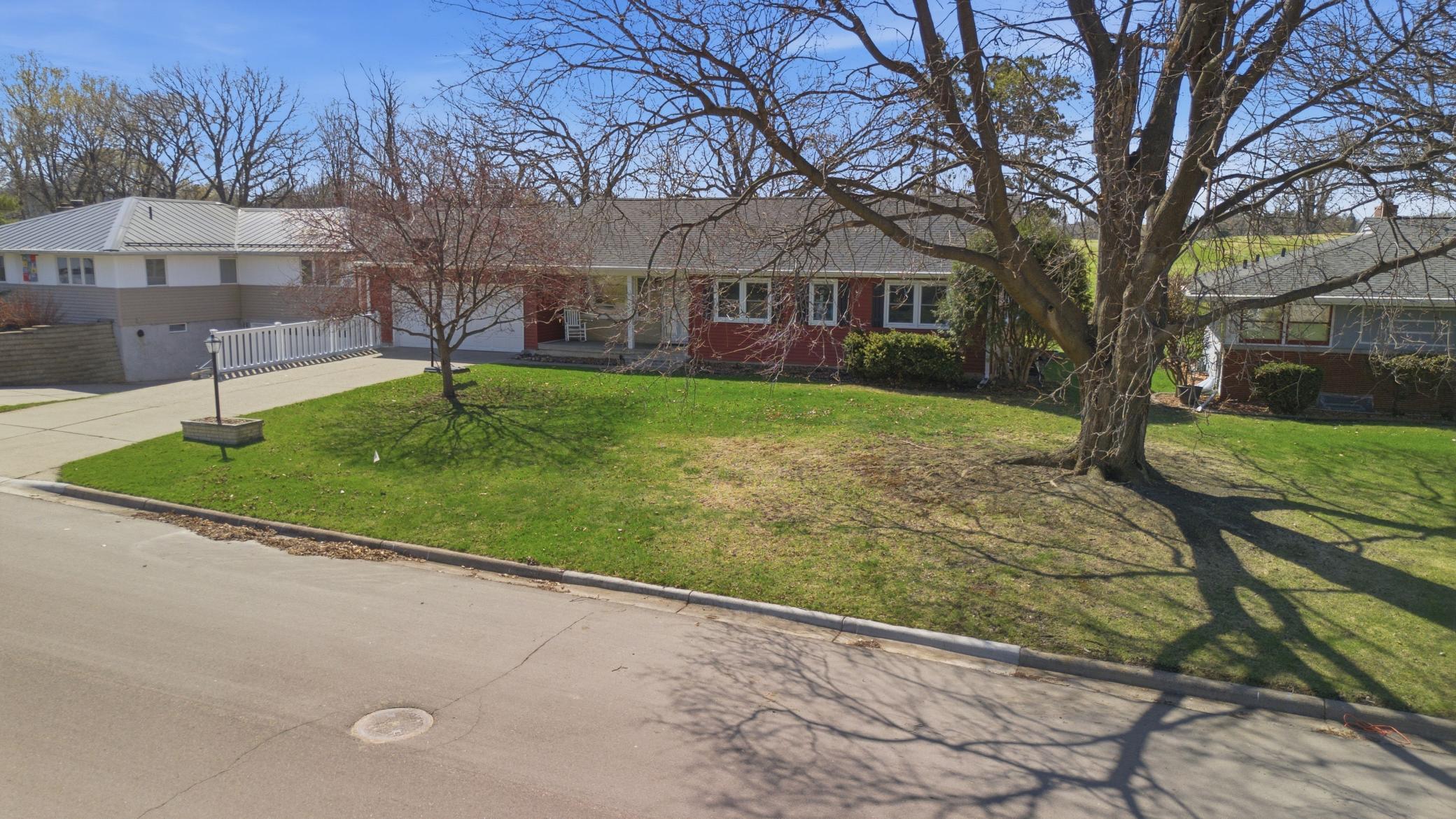 2095 Fairways Lane Roseville, MN 55113 - Photo 40 of 48