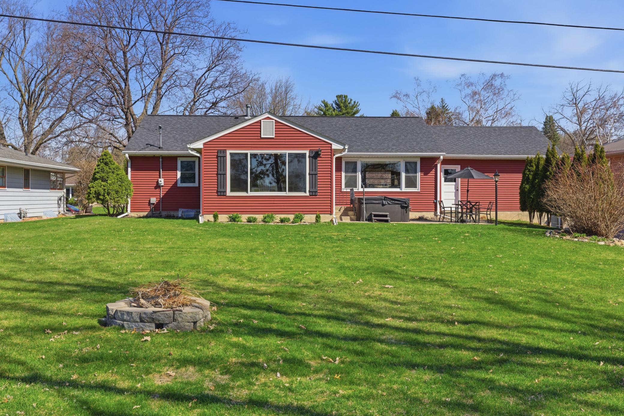 2095 Fairways Lane Roseville, MN 55113 - Photo 8 of 48