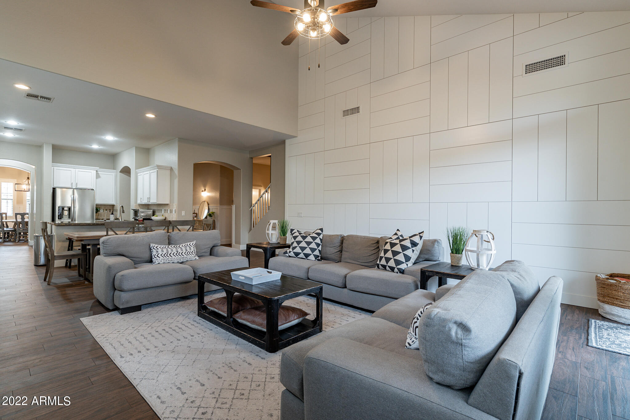 6275 South Rochester Drive Gilbert, AZ 85298 - Photo 4 of 59 Family Room