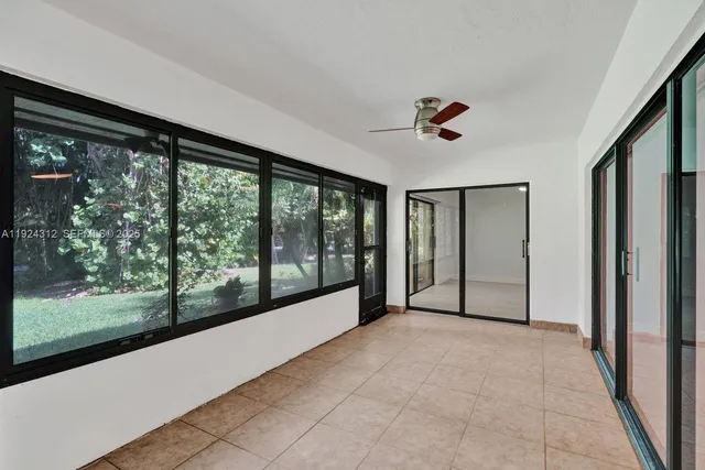 $389,000 | 9 South Lakeshore Drive, Hypoluxo, FL 33462