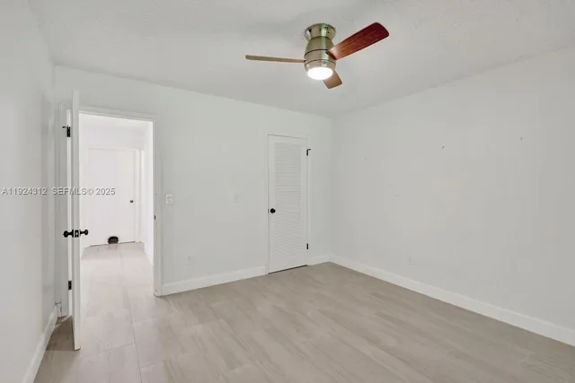 $389,000 | 9 South Lakeshore Drive, Hypoluxo, FL 33462