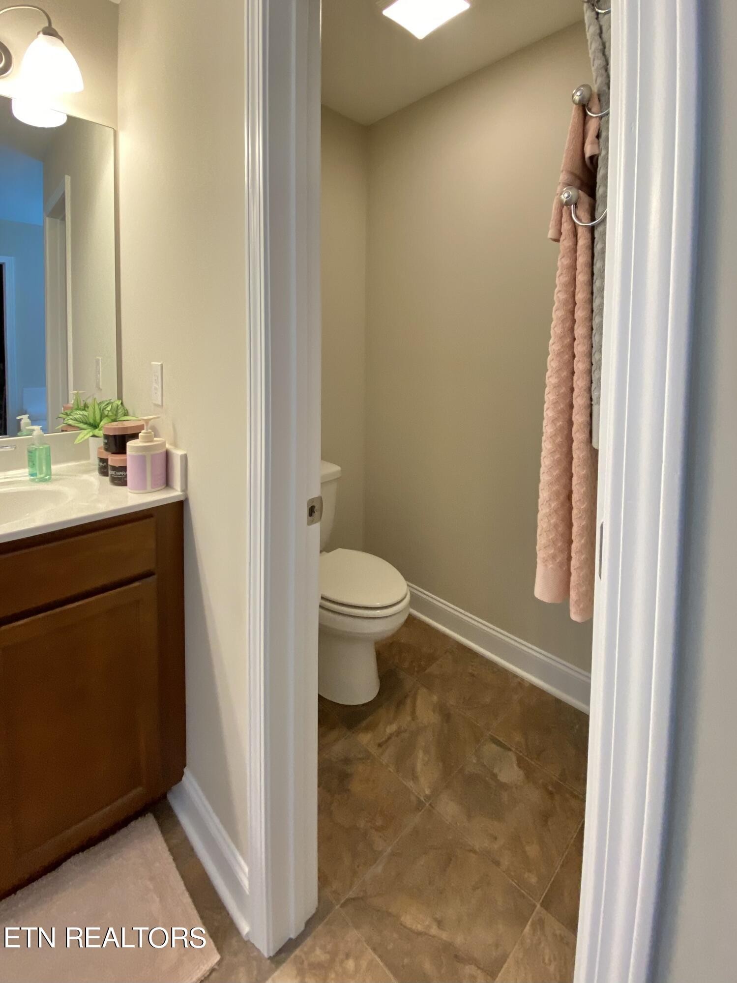 135 Fallberry Street Oak Ridge, TN 37830 - Photo 33 of 46 Gallery Image 33