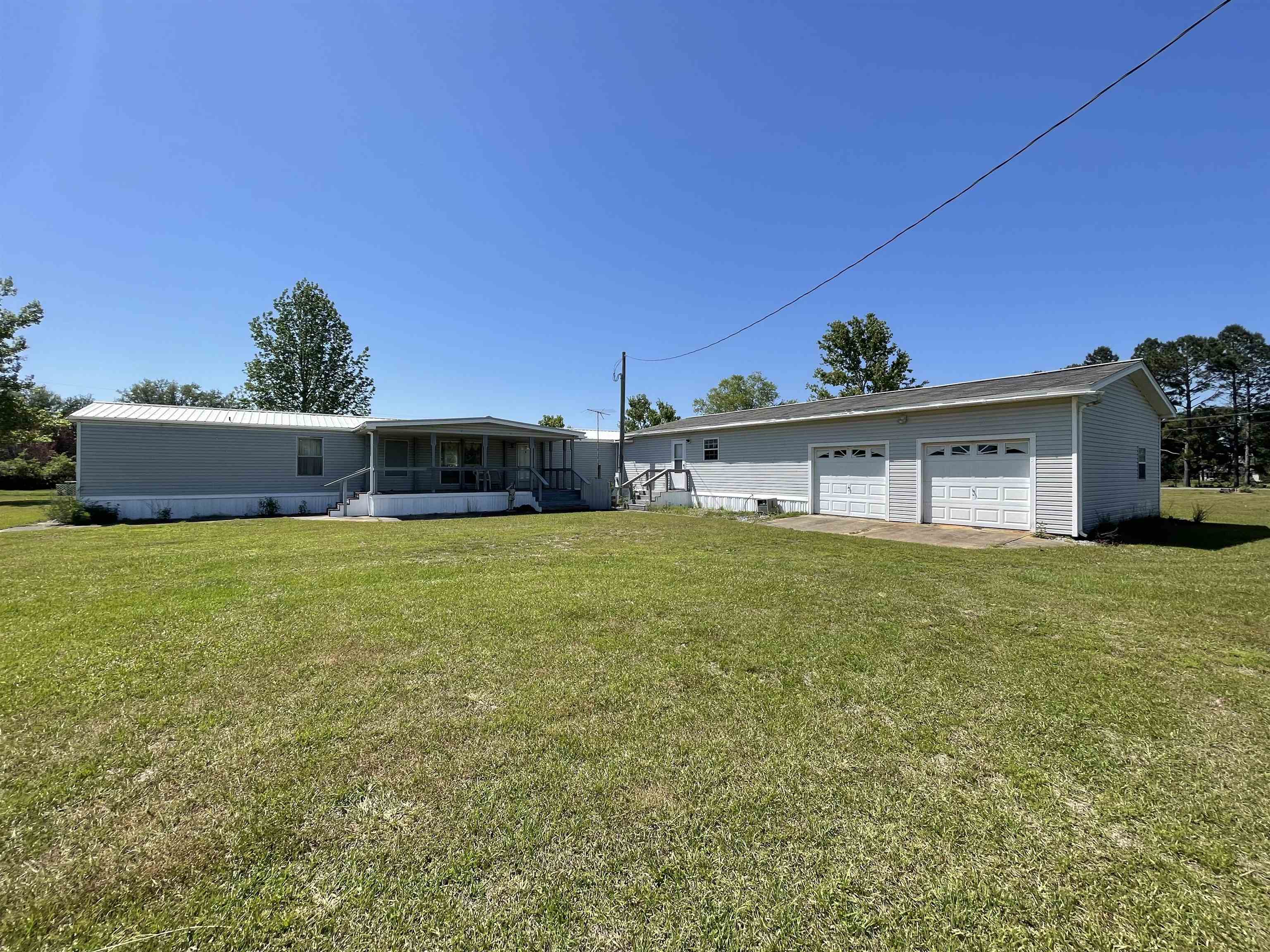 11980 Sycamore Lane Elberta, AL 36530 - Photo 5 of 46