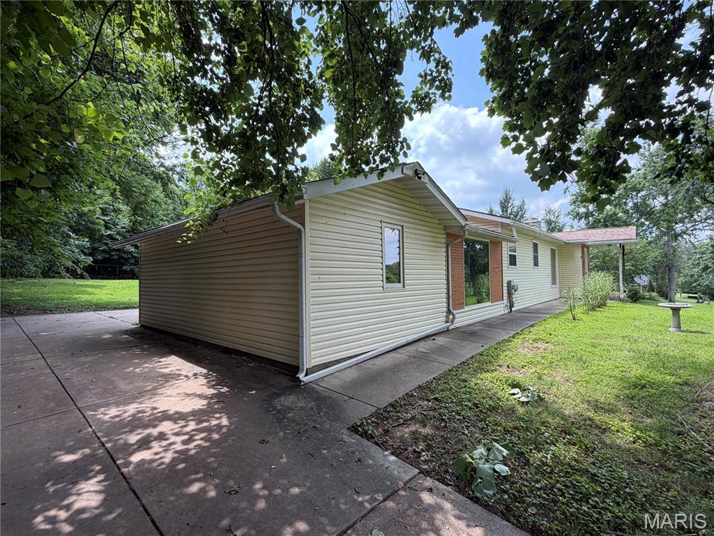 600 Forder Road St. Louis, MO 63129 - Photo 3 of 17