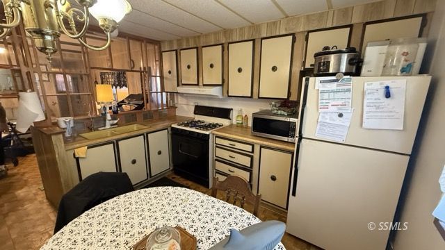 5019 Shawnee Road Weldon, CA 93283 - Photo 16 of 19