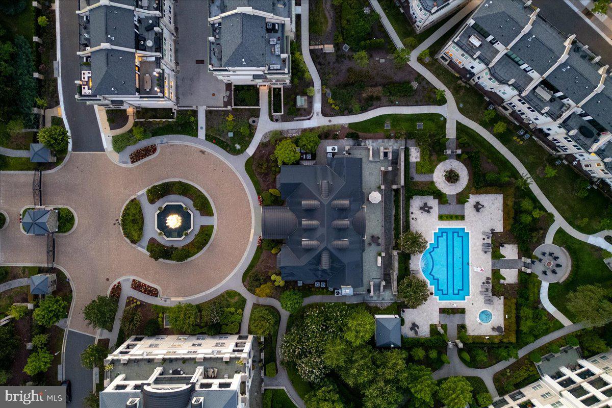 8197 River Road Bethesda, MD 20817 - Photo 41 of 53 an aerial view of houses and outdoor space