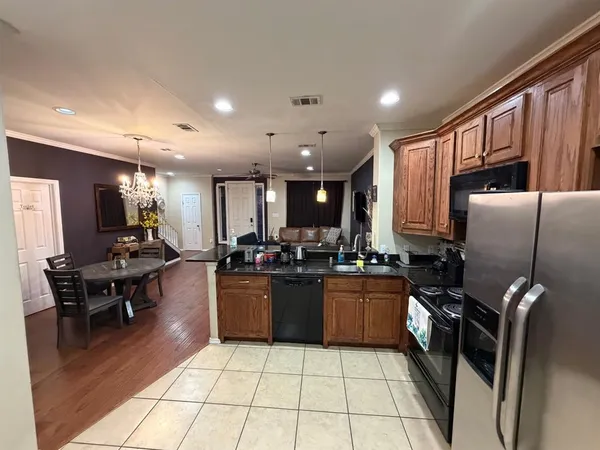 $292,000 | 5402 Bexar Street, Dallas, TX 75215