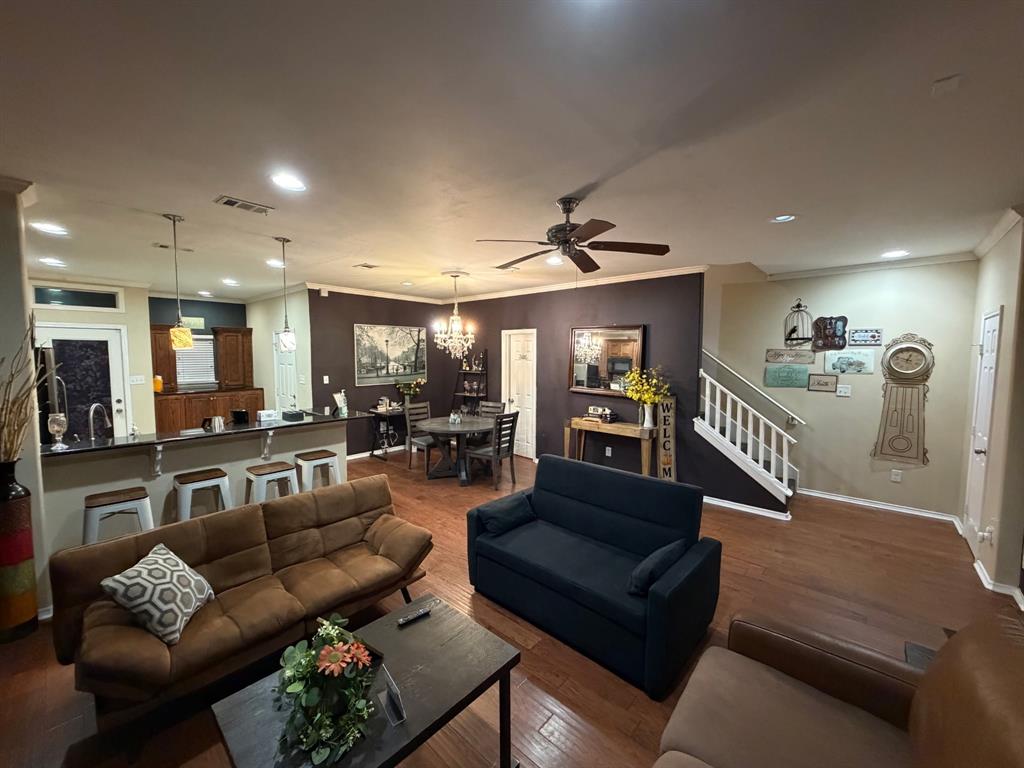 5402 Bexar Street Dallas, TX 75215 - Photo 6 of 15