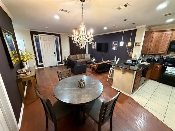 $292,000 | 5402 Bexar Street, Dallas, TX 75215
