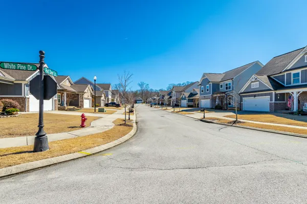 $479,900 | 8512 Red Deer Lane, Ooltewah, TN 37363