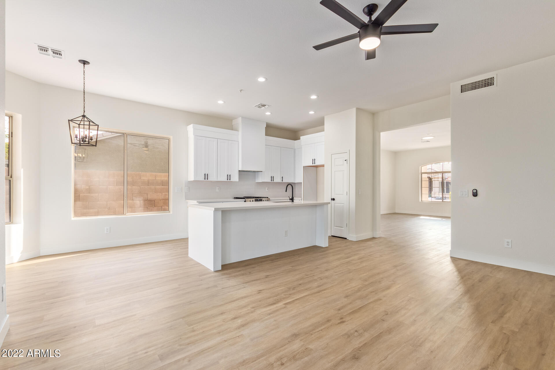 74 East Smoke Tree Road Gilbert, AZ 85296 - Photo 14 of 45 14 Smoke Tree 74