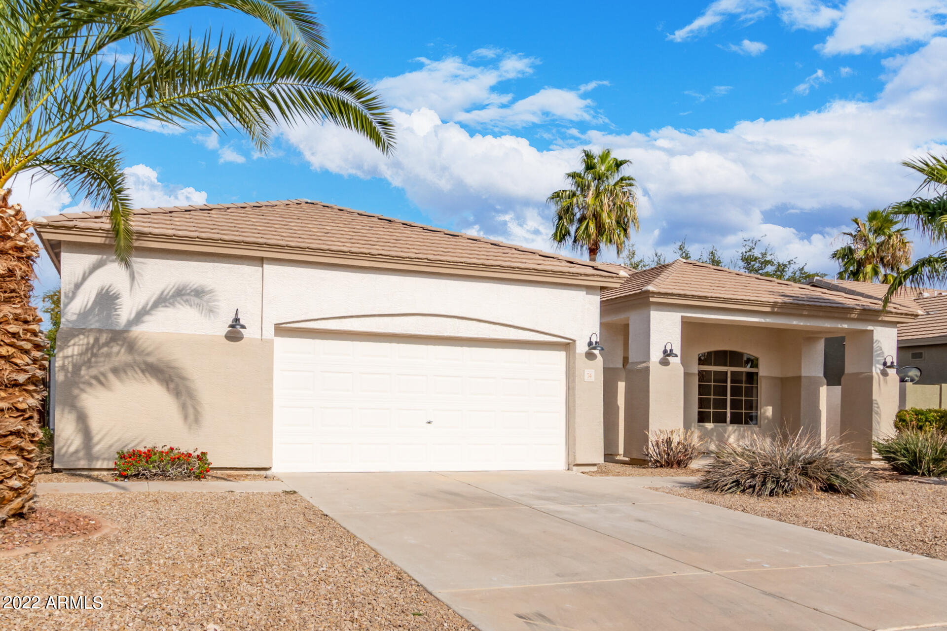 74 East Smoke Tree Road Gilbert, AZ 85296 - Photo 3 of 45 03 Smoke Tree 74