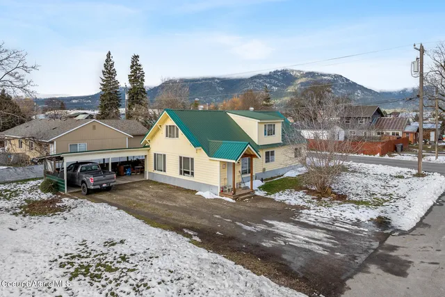 $455,000 | 1021 North Florence Avenue, Sandpoint, ID 83864