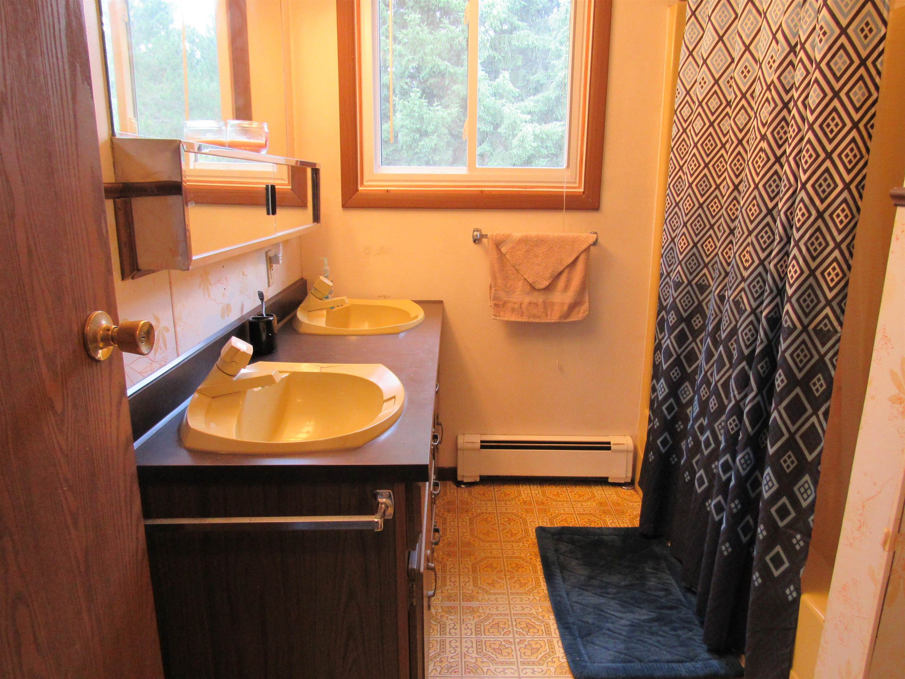 430 Old State Road East Tawas, MI 48730 - Photo 8 of 23 1913228-7.JPG