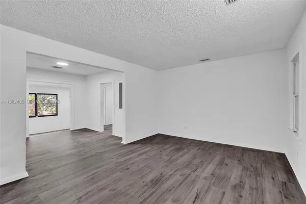 $2,995 | 118 Northwest 44th Street, Unit 2, Miami, FL 33127