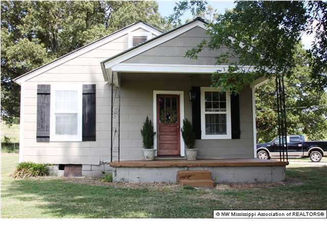 2145 Crockett Road Senatobia, MS 38668 - Photo 1 of 1 Primary Photo
