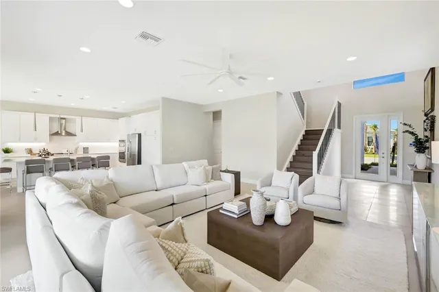 $839,900 | 21023 Teak Tree Terrace, Estero, FL 33928