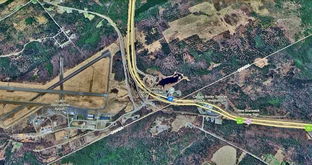 $189,900 | 48 Customs Loop, Houlton, ME 04730