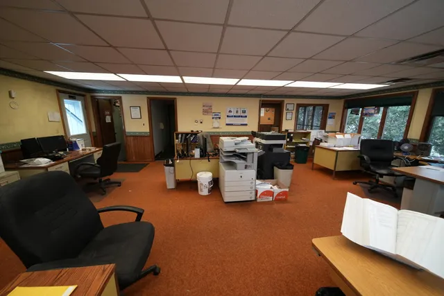 $189,900 | 48 Customs Loop, Houlton, ME 04730