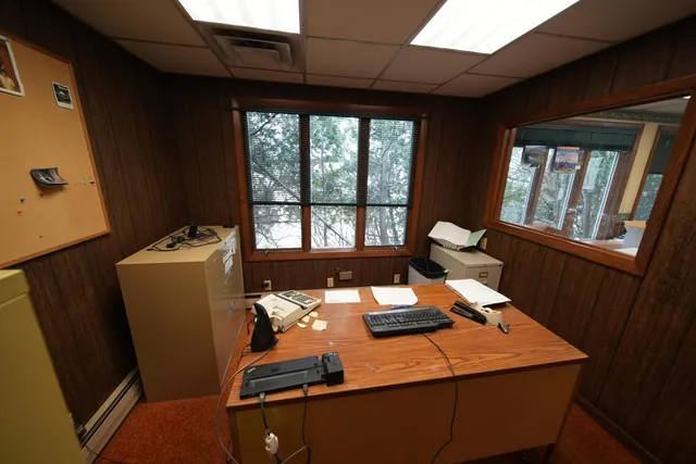 $189,900 | 48 Customs Loop, Houlton, ME 04730