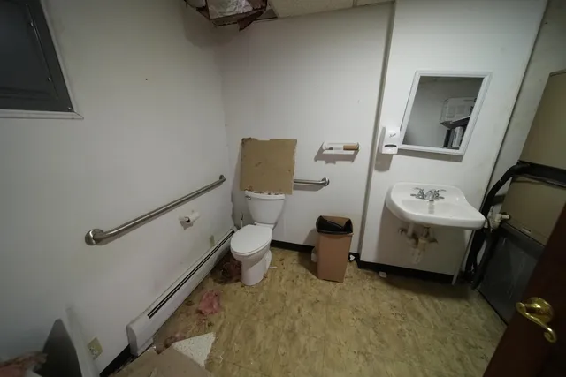 $189,900 | 48 Customs Loop, Houlton, ME 04730