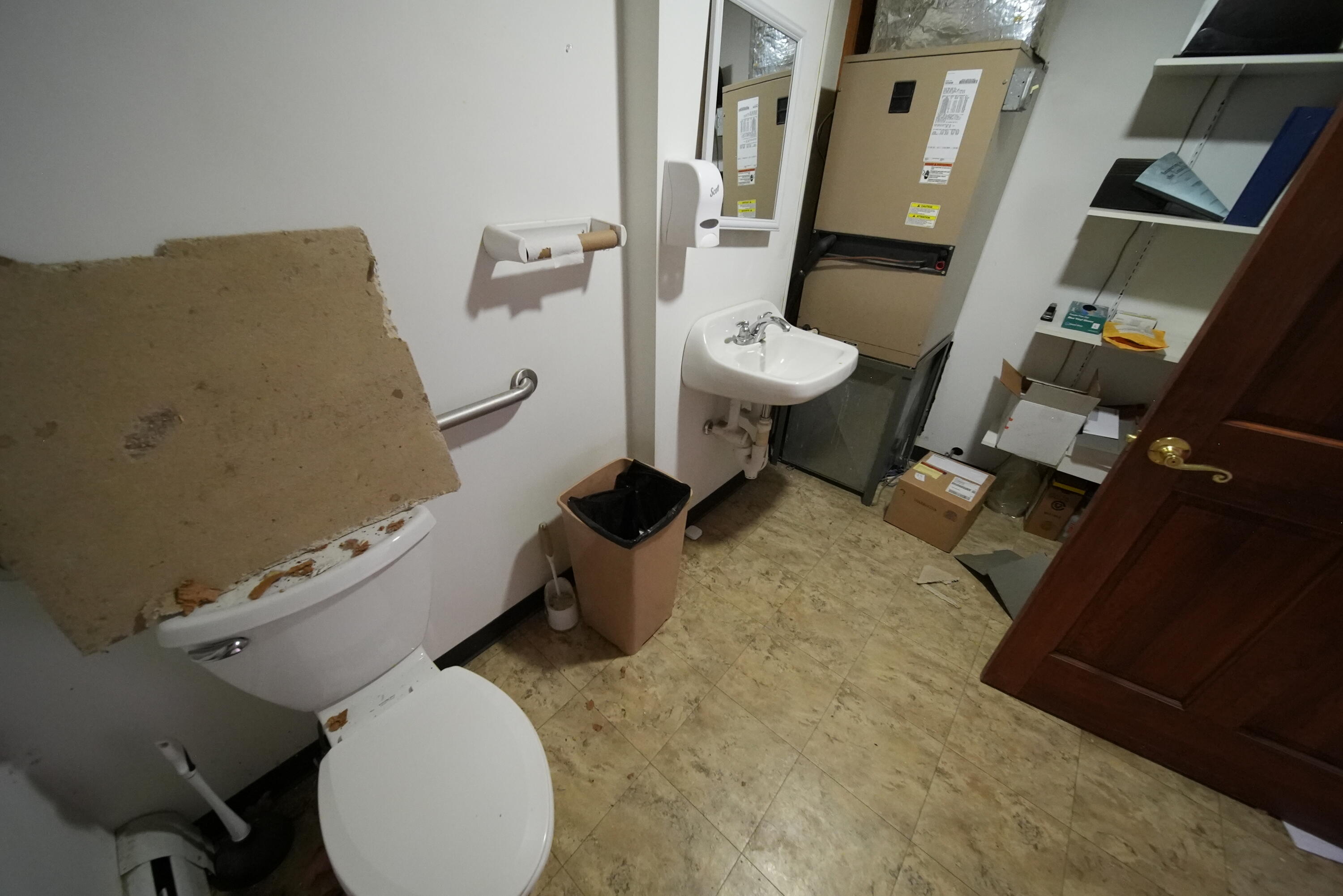 48 Customs Loop Houlton, ME 04730 - Photo 35 of 53 DSC04348