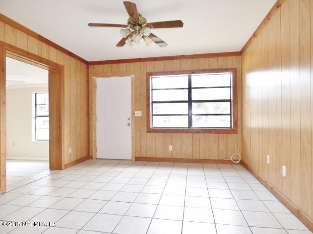 10158 Bradley Road Jacksonville, FL 32246 - Photo 3 of 14 3 (640x478)