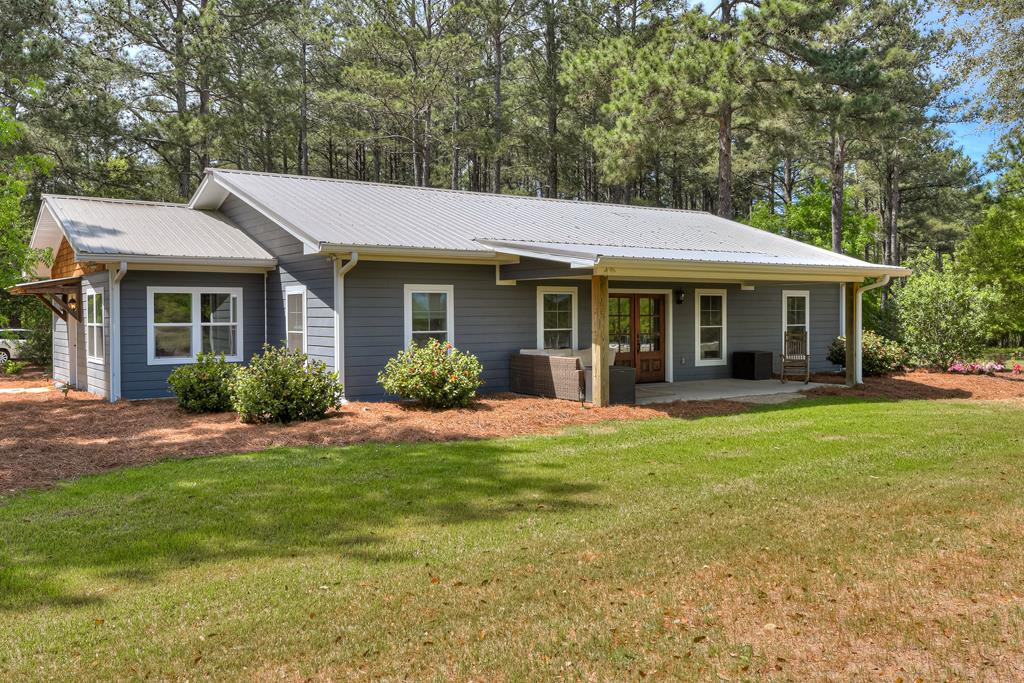 527 New Holland Road Aiken, SC 29805 - Photo 1 of 32 Main View