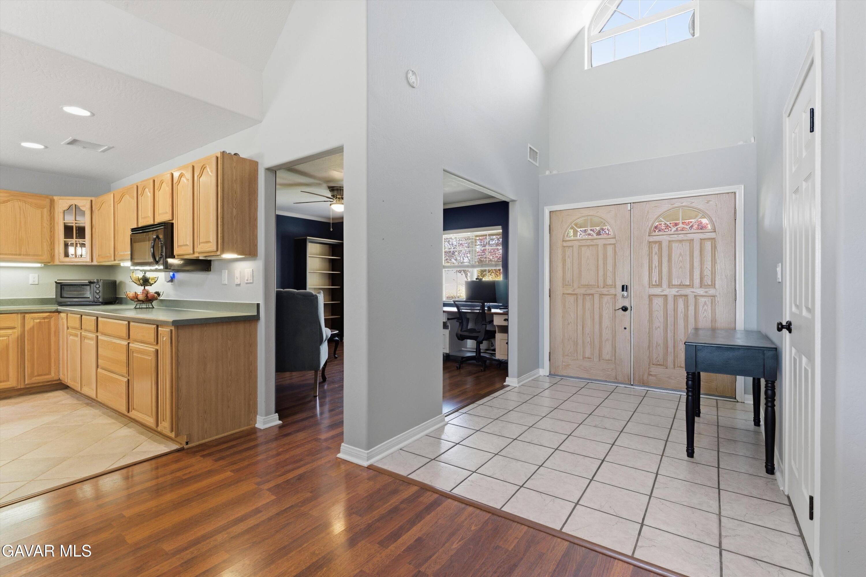 20761 Schout Road Tehachapi, CA 93561 - Photo 10 of 54 09-JYP04546