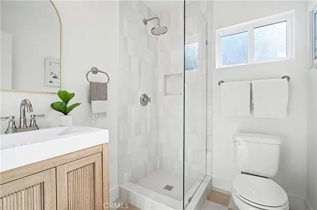 $1,190,000 | 2200 Vanderbilt Lane, Unit 17, Redondo Beach, CA 90278