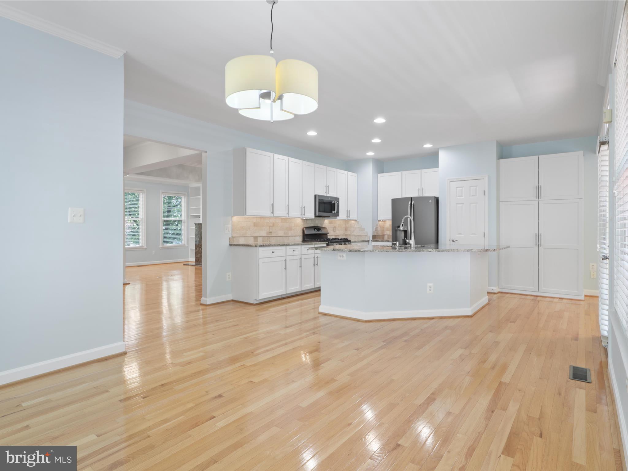 2546 Brenton Point Drive Reston, VA 20191 - Photo 27 of 72 Gallery Image 27