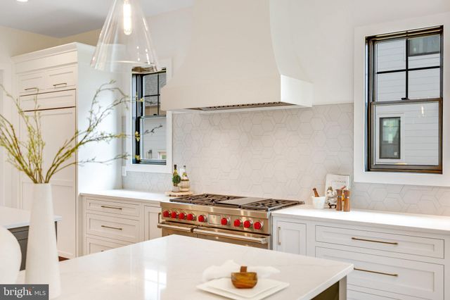 $4,800,000 | 1111 Ingleside Avenue, McLean, VA 22101