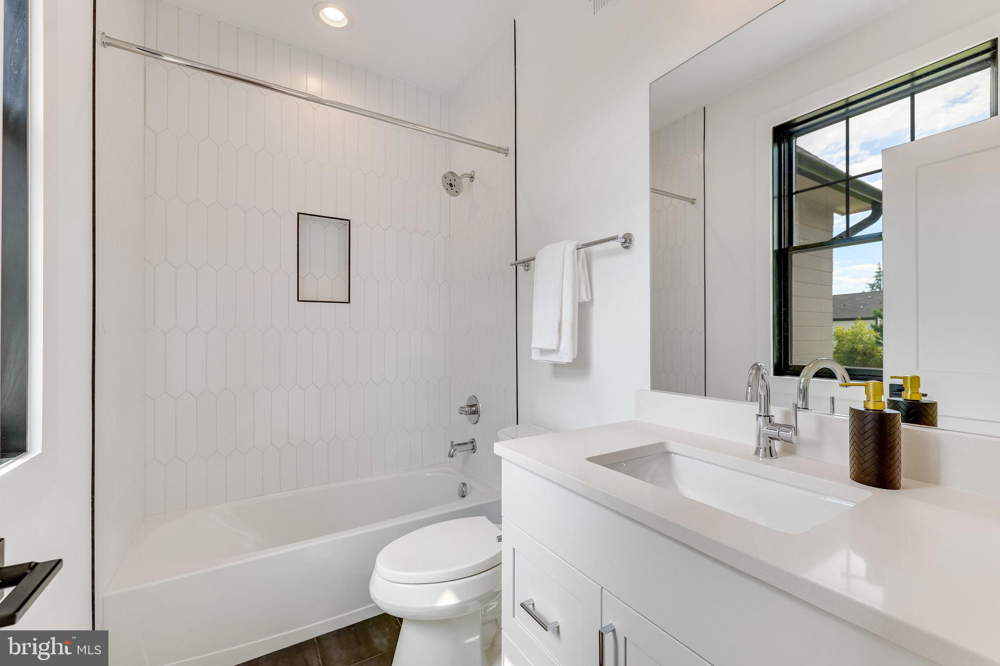 1111 Ingleside Avenue McLean, VA 22101 - Photo 54 of 99 Bedroom 2 Bathroom