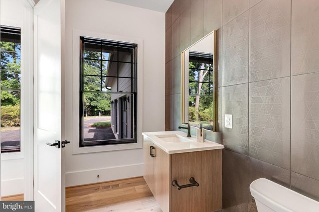 $4,800,000 | 1111 Ingleside Avenue, McLean, VA 22101