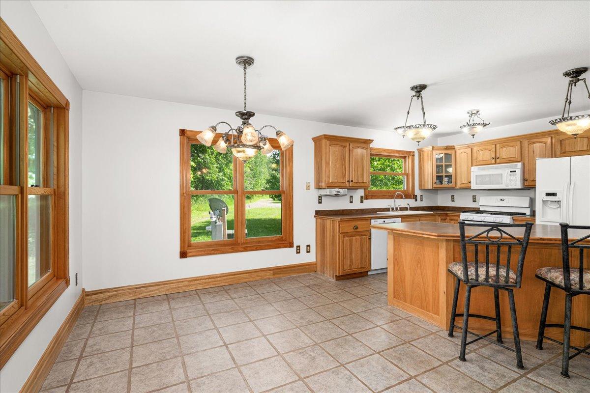 3799 South Lake Road Moose Lake, MN 55767 - Photo 12 of 50