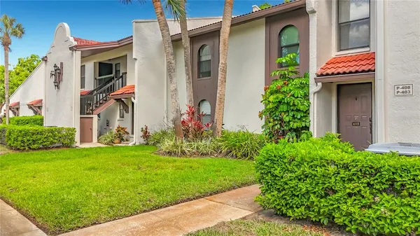$199,900 | 3505 Tarpon Woods Boulevard, Unit P403, Palm Harbor, FL 34685