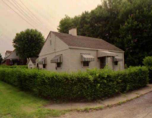 637 Connecticut Avenue Rochester, PA 15074 - Photo 1 of 1