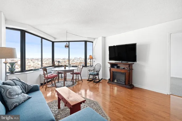 $270,000 | 2001 Hamilton Street, Unit 2003, Philadelphia, PA 19130