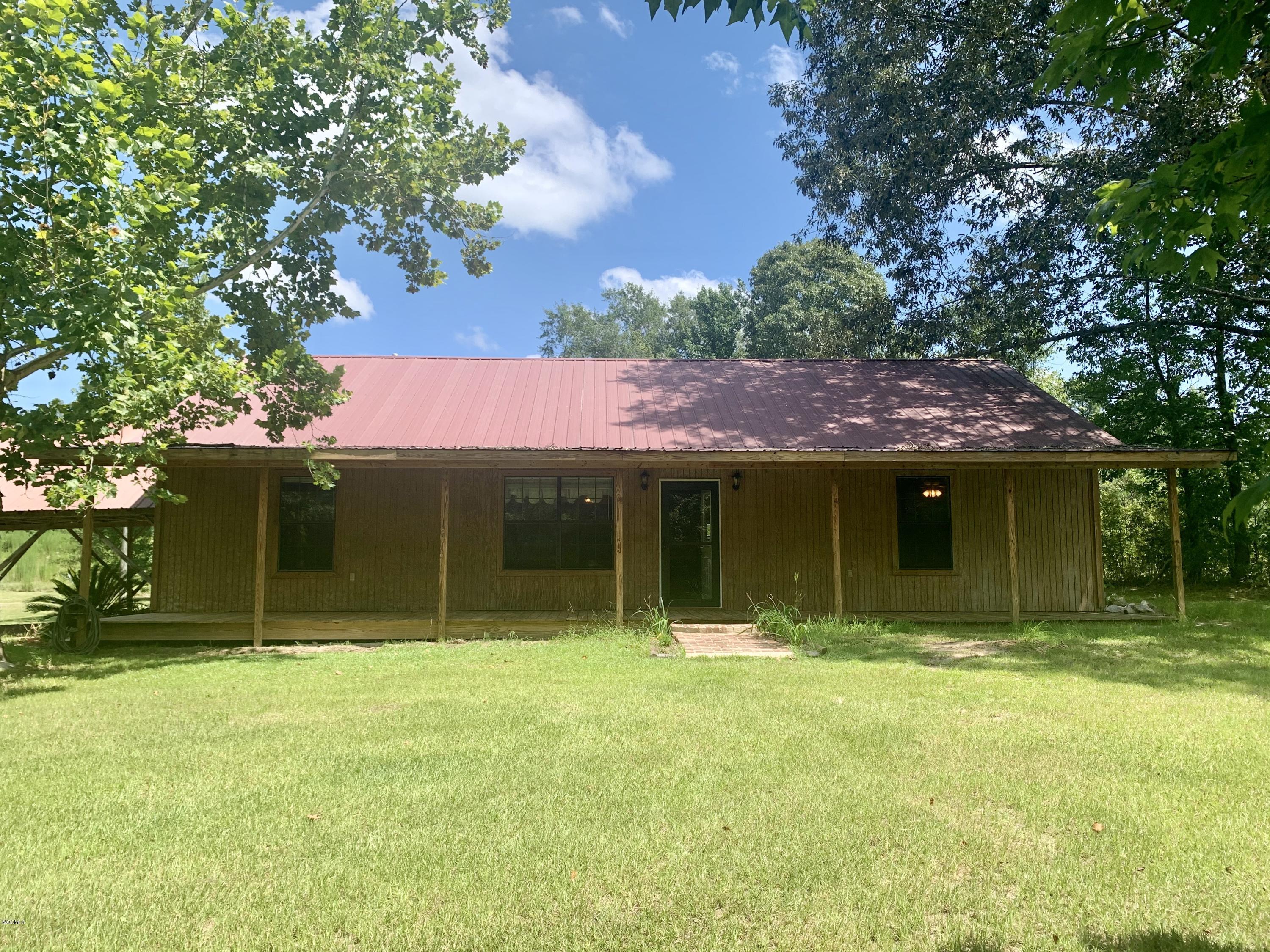 20 O J Batte Road Richton, MS 39476 - Photo 1 of 17 EB1C3323-9B1A-42E8-B23E-A7D6D1674362