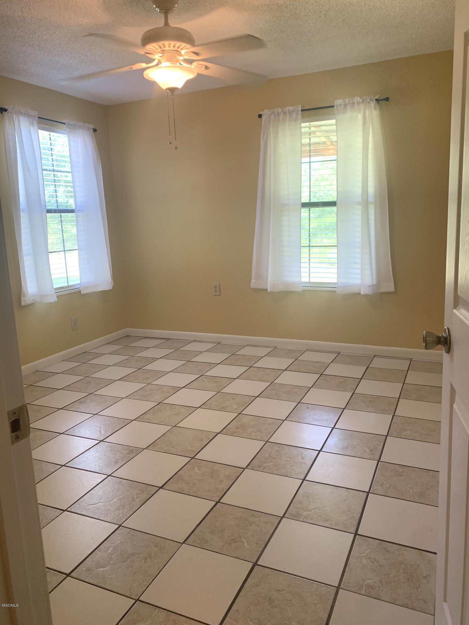 20 O J Batte Road Richton, MS 39476 - Photo 12 of 17 89B8E5FF-EBED-45E8-B4DF-31276C330A73
