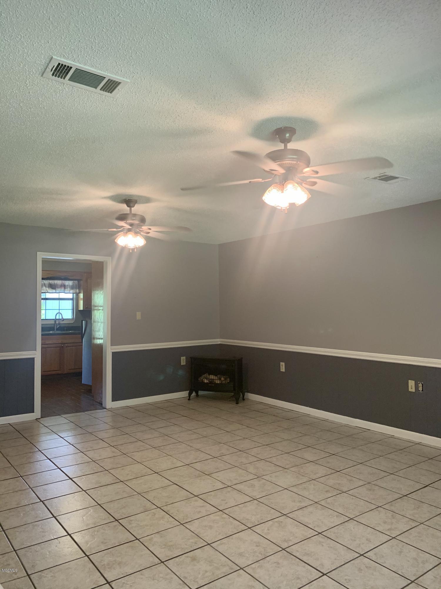 20 O J Batte Road Richton, MS 39476 - Photo 7 of 17 86970B0F-6673-4F8B-98EE-415D87B493CB