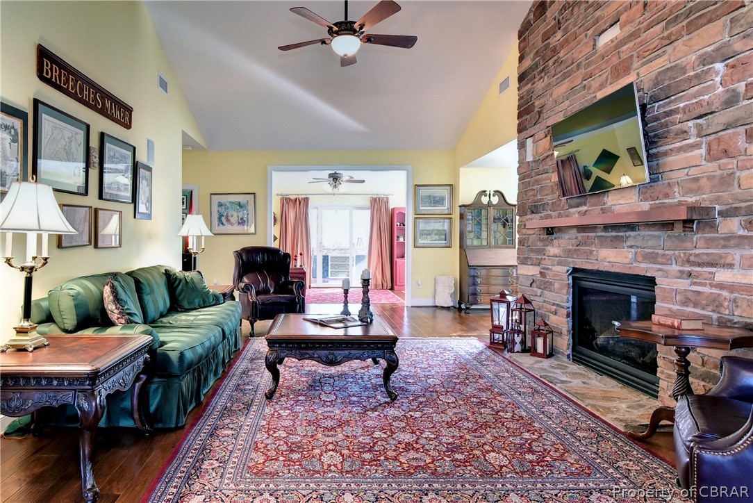 The home features low maintenance flooring throughout.