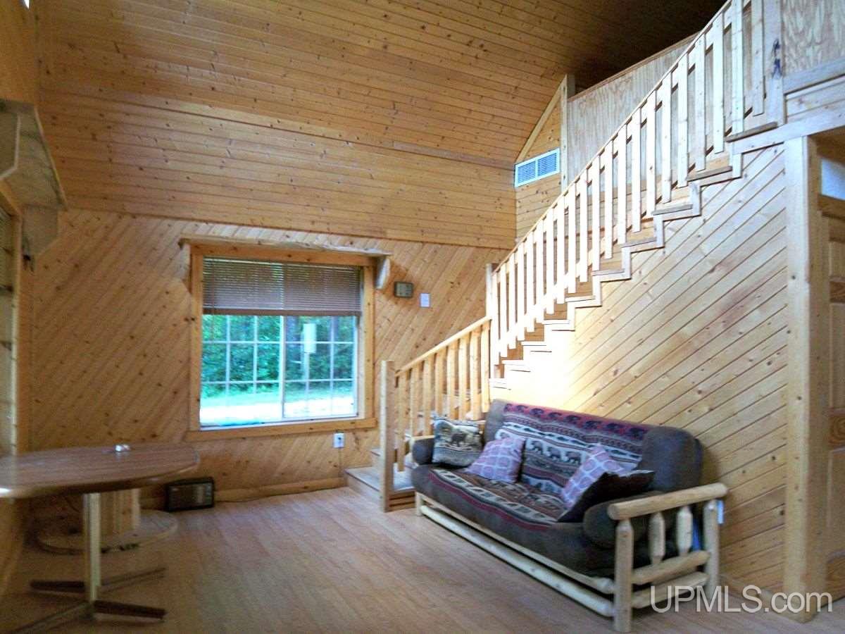 17835 North Holmes Junction Plat Road West Pembine, WI 54156 - Photo 7 of 29