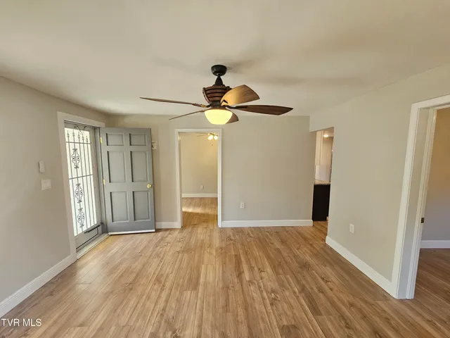 $249,999 | 209 North Paperville Road, Bristol, TN 37620