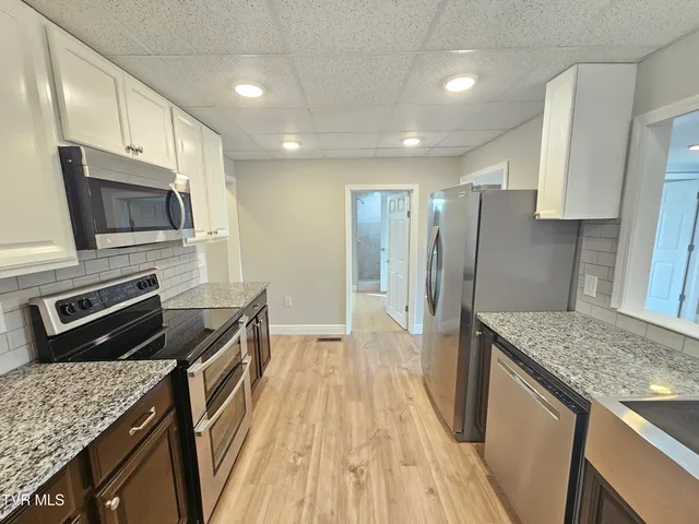 $249,999 | 209 North Paperville Road, Bristol, TN 37620