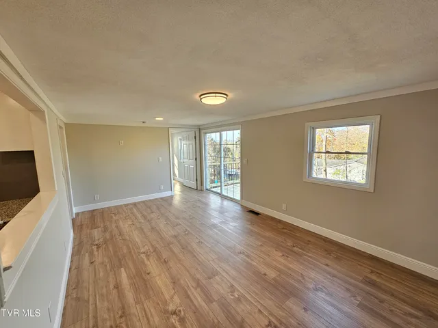 $249,999 | 209 North Paperville Road, Bristol, TN 37620