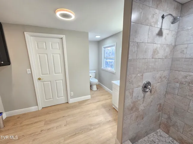 $249,999 | 209 North Paperville Road, Bristol, TN 37620