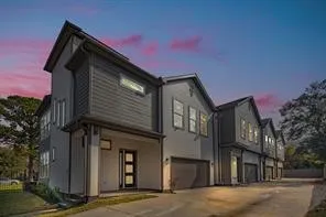 $2,350 | 4924 Winnetka Street, Unit C, Houston, TX 77021