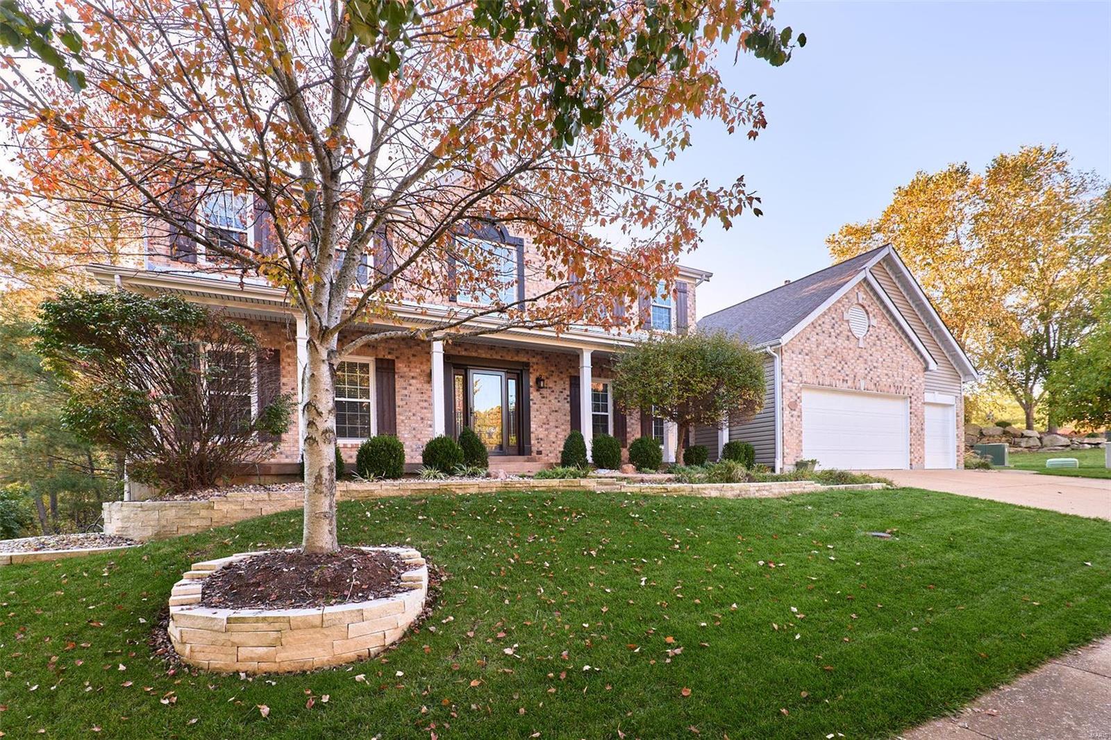 570 Castle Ridge Drive Ballwin, MO 63021 - Photo 2 of 65 Gallery Image 2