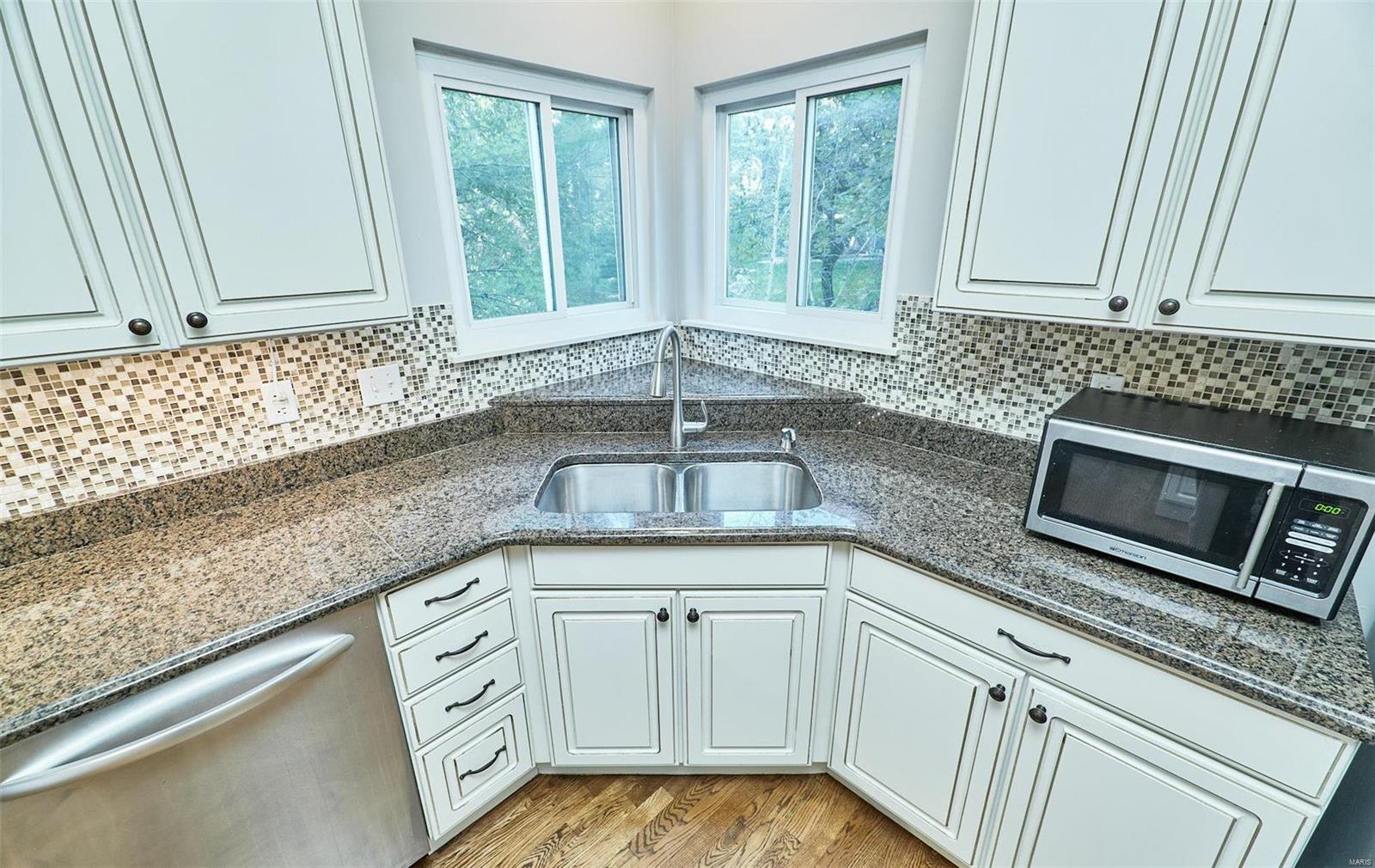 570 Castle Ridge Drive Ballwin, MO 63021 - Photo 22 of 65 Gallery Image 22
